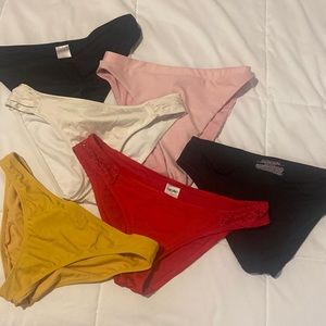 Bundle of bikini bottoms